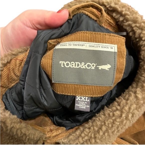 Toad & CO Corduroy Sherpa Collared Button Front
Jacket size XXL - Picture 6 of 6